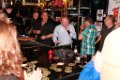 Cheers 140509-171