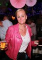 Cheers 180519-243