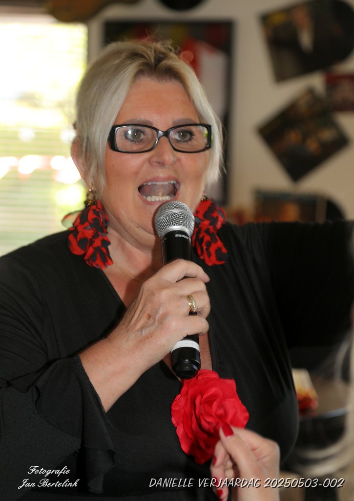 DANIELLE VERJAARDAG 20250503-002.JPG