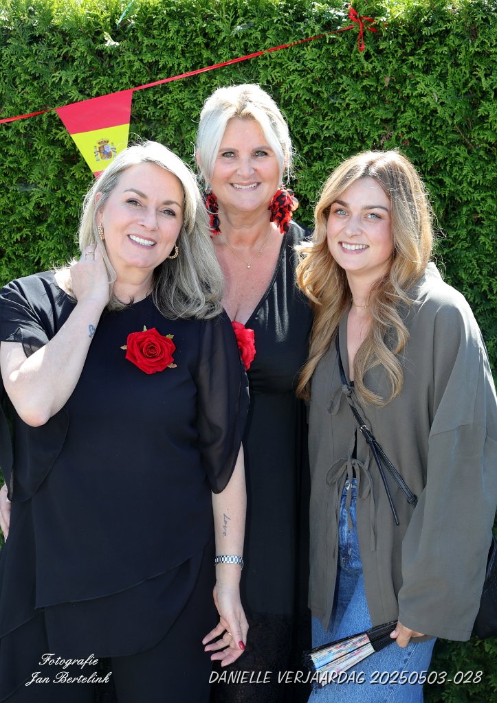 DANIELLE VERJAARDAG 20250503-028.JPG