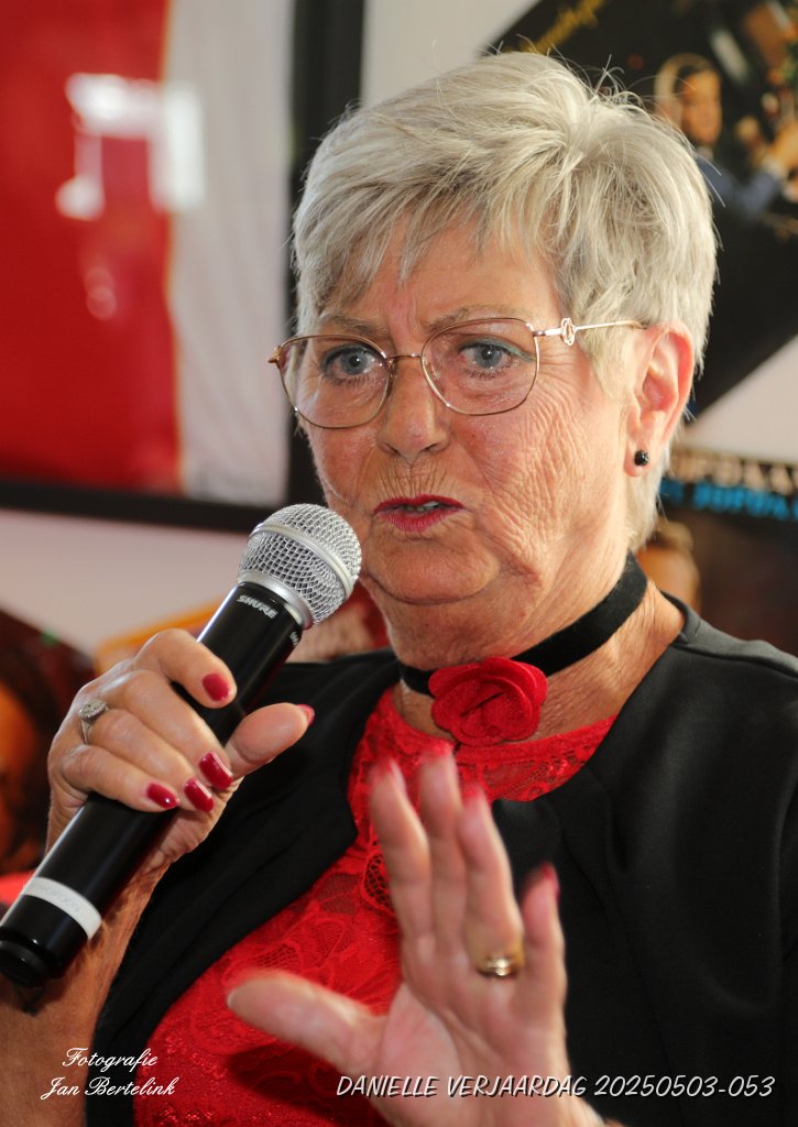 DANIELLE VERJAARDAG 20250503-053.JPG