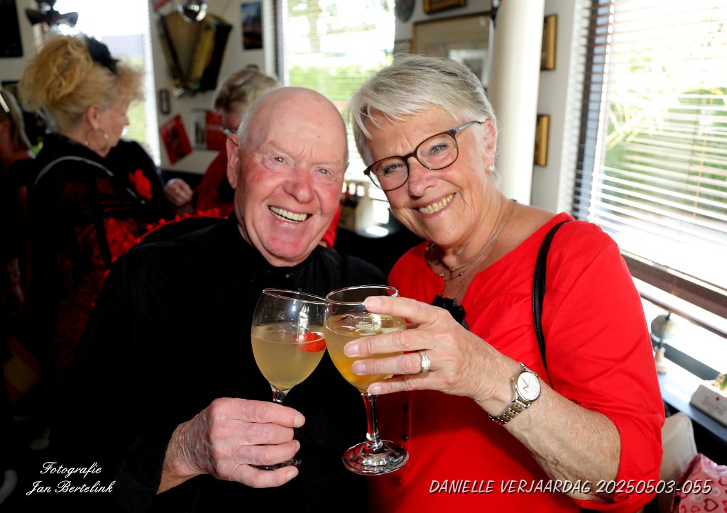 DANIELLE VERJAARDAG 20250503-055.JPG