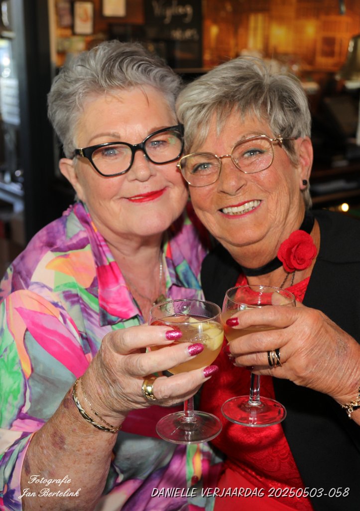 DANIELLE VERJAARDAG 20250503-058.JPG