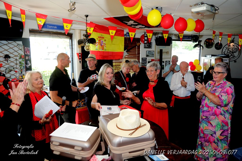 DANIELLE VERJAARDAG 20250503-077.JPG