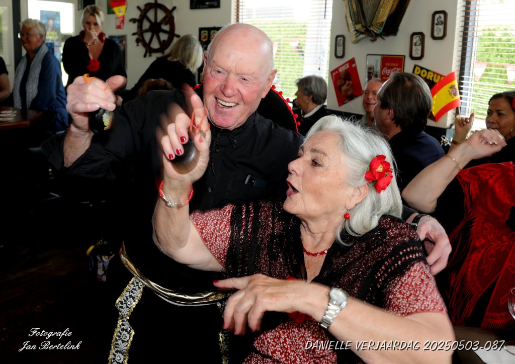 DANIELLE VERJAARDAG 20250503-087.JPG