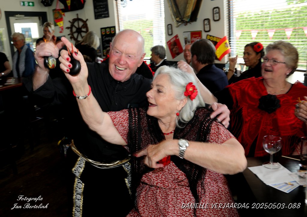 DANIELLE VERJAARDAG 20250503-088.JPG