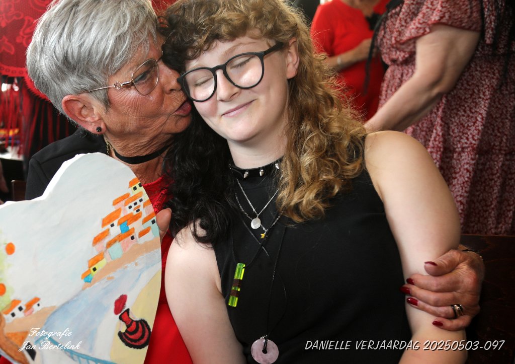 DANIELLE VERJAARDAG 20250503-097.JPG