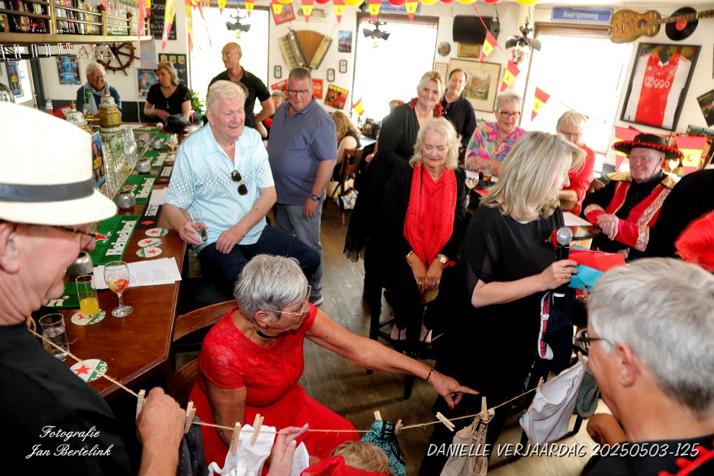 DANIELLE VERJAARDAG 20250503-125.JPG