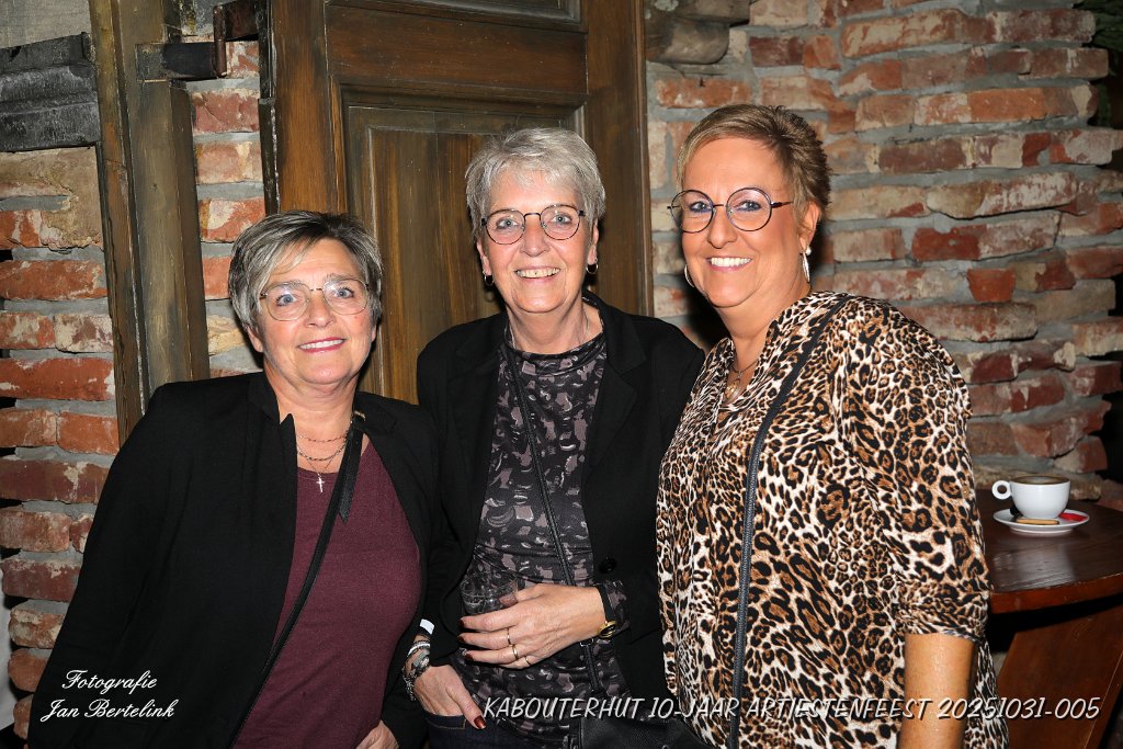 KABOUTERHUT 10-JAAR ARTIESTENFEEST 20251031-005.JPG