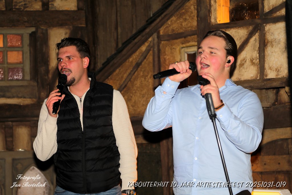 KABOUTERHUT 10-JAAR ARTIESTENFEEST 20251031-019.JPG