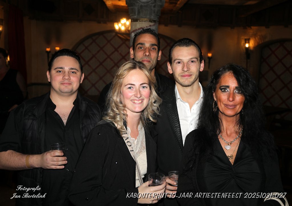 KABOUTERHUT 10-JAAR ARTIESTENFEEST 20251031-027.JPG