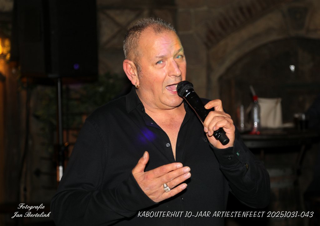 KABOUTERHUT 10-JAAR ARTIESTENFEEST 20251031-043.JPG