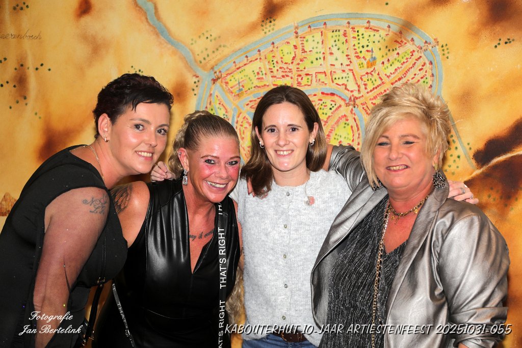 KABOUTERHUT 10-JAAR ARTIESTENFEEST 20251031-055.JPG