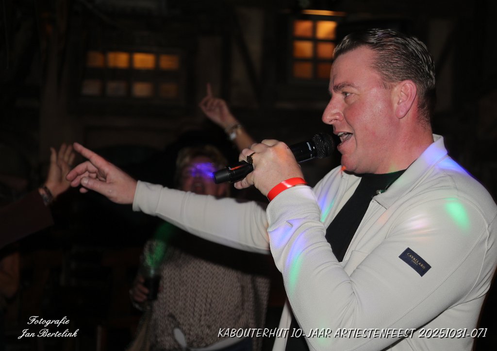 KABOUTERHUT 10-JAAR ARTIESTENFEEST 20251031-071.JPG