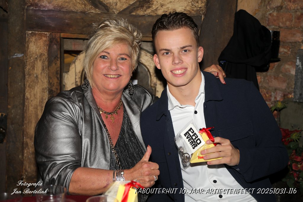 KABOUTERHUT 10-JAAR ARTIESTENFEEST 20251031-116.JPG