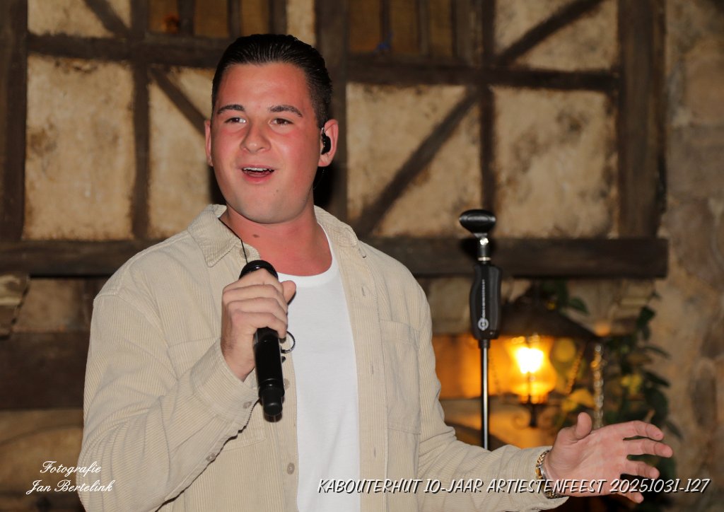 KABOUTERHUT 10-JAAR ARTIESTENFEEST 20251031-127.JPG