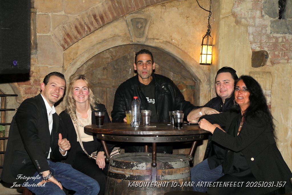 KABOUTERHUT 10-JAAR ARTIESTENFEEST 20251031-157.JPG