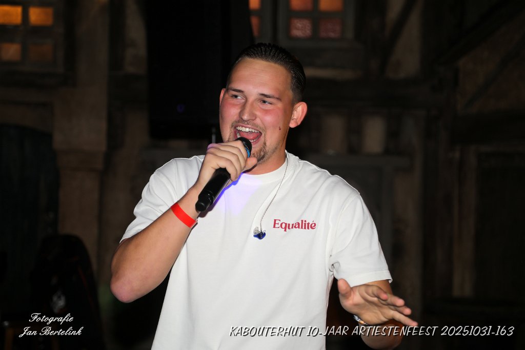 KABOUTERHUT 10-JAAR ARTIESTENFEEST 20251031-163.JPG