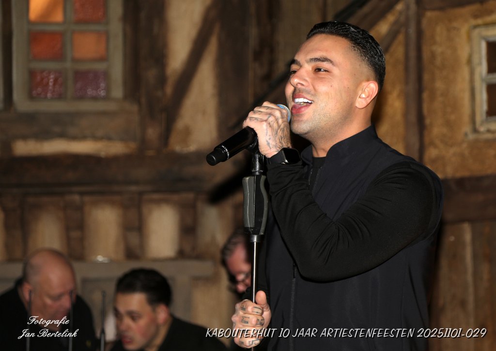 KABOUTERHUT 10 JAAR ARTIESTENFEESTEN 20251101-029.JPG
