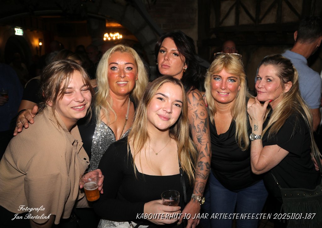 KABOUTERHUT 10 JAAR ARTIESTENFEESTEN 20251101-187.JPG