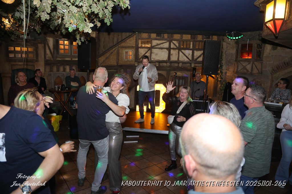 KABOUTERHUT 10 JAAR ARTIESTENFEESTEN 20251101-265.JPG